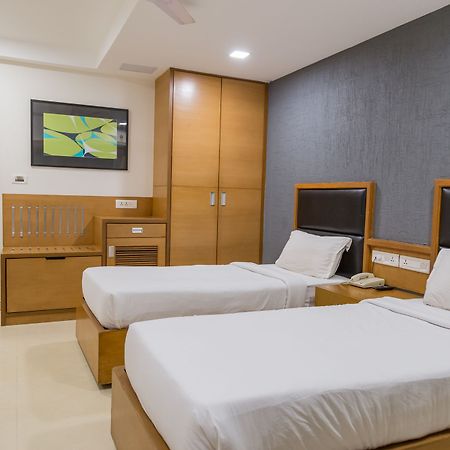 The Silver Leaf Hotel Ahmedabad Exterior foto